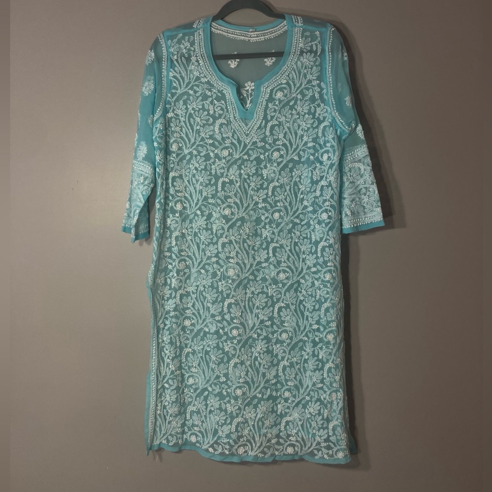 Tunic beach dress M
Boho pale blue
cover-up tunic
white embroidery floral